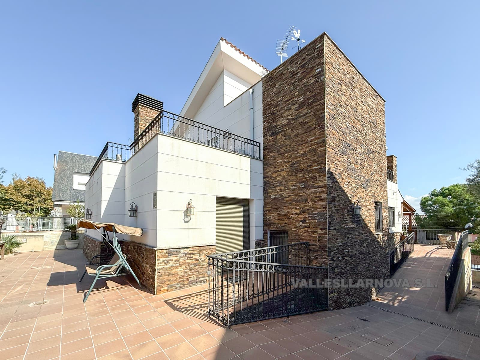 ZONA PRIVILEGIADA JUNTO A PARETS - foto 3