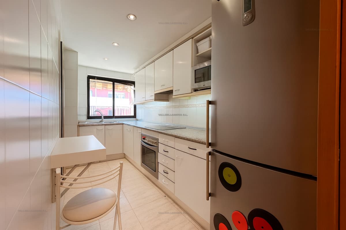 TODO EXTERIOR, PISO PARKING Y TRASTERO - foto 5