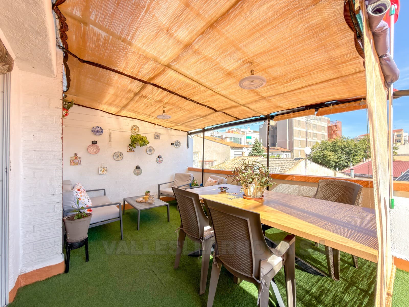 UNA VIVIENDA DIFÍCIL DE ENCONTRAR POR UBICACIÓN - foto 2